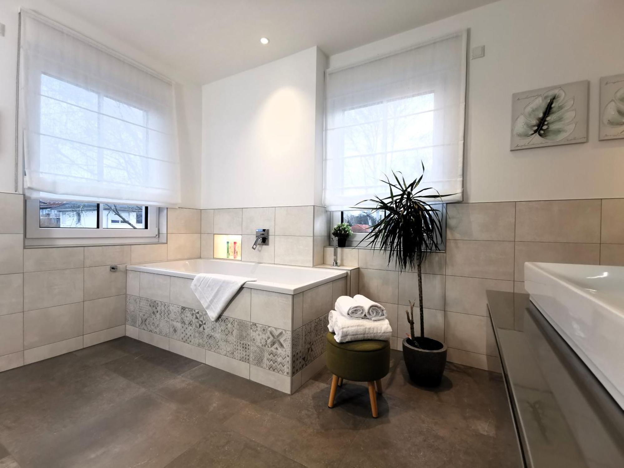 Bohnapartments Luxury Villa Berlin - 210Qm - Wintergarten - Kamin - 4 Kostenlose Parkplaetze - 6 Schlafzimmer - Neubau - Luxusausstattung Биркенвердер Экстерьер фото